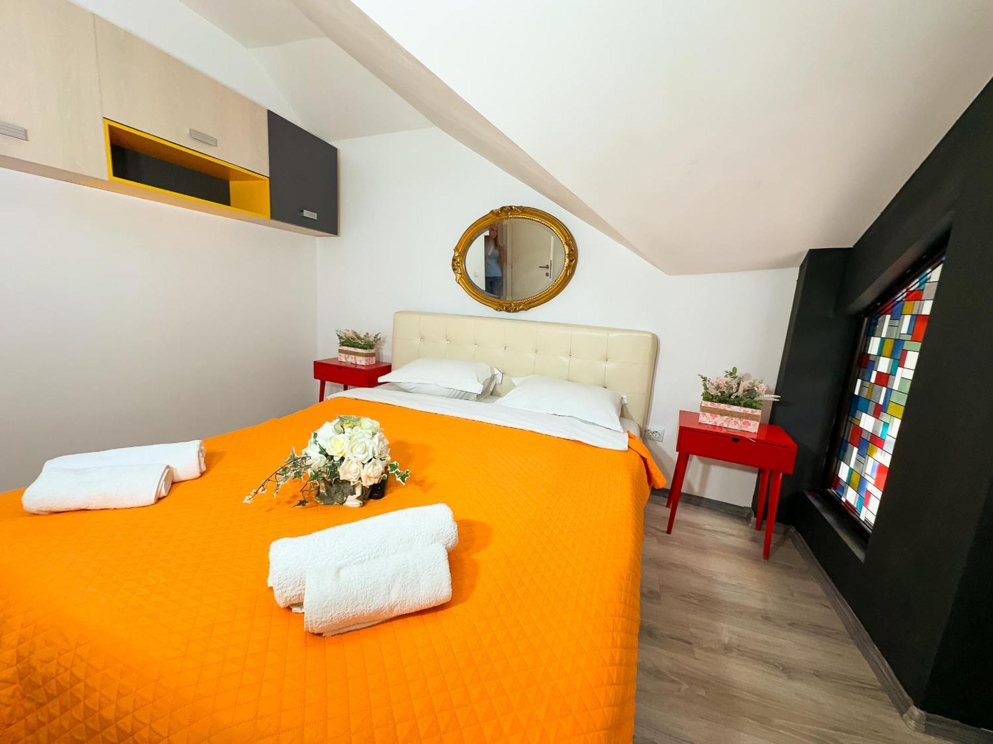 Millenium Apartment Central Craiova Kültér fotó